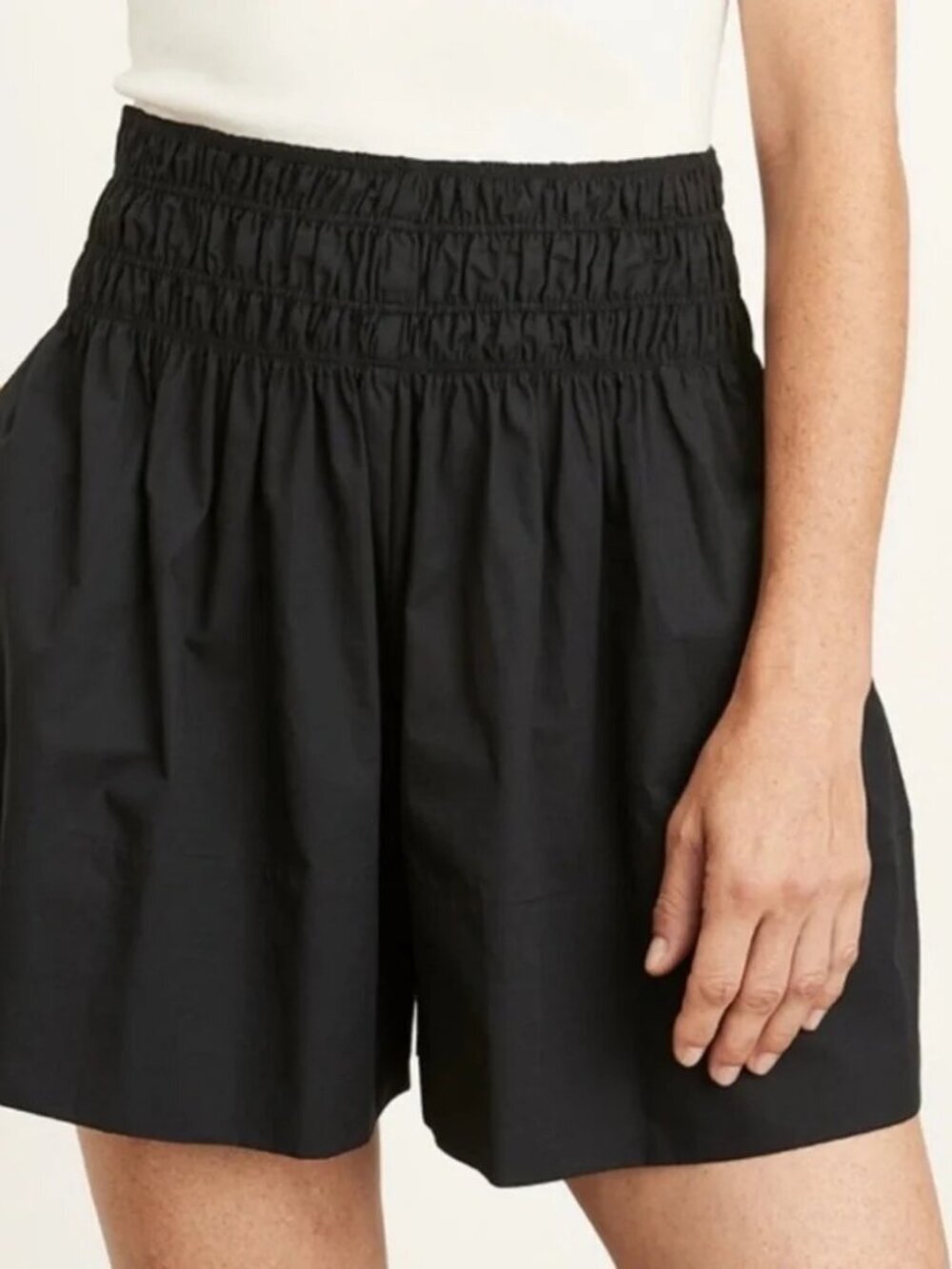 Vince Smocked Cotton Short Black
